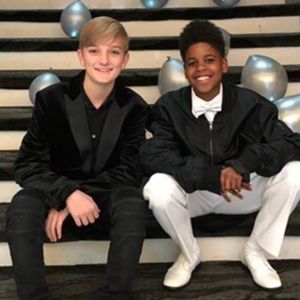 Mens size 36 Zara Mens Party Collection Black Velvet Formal Tuxedo Jacket